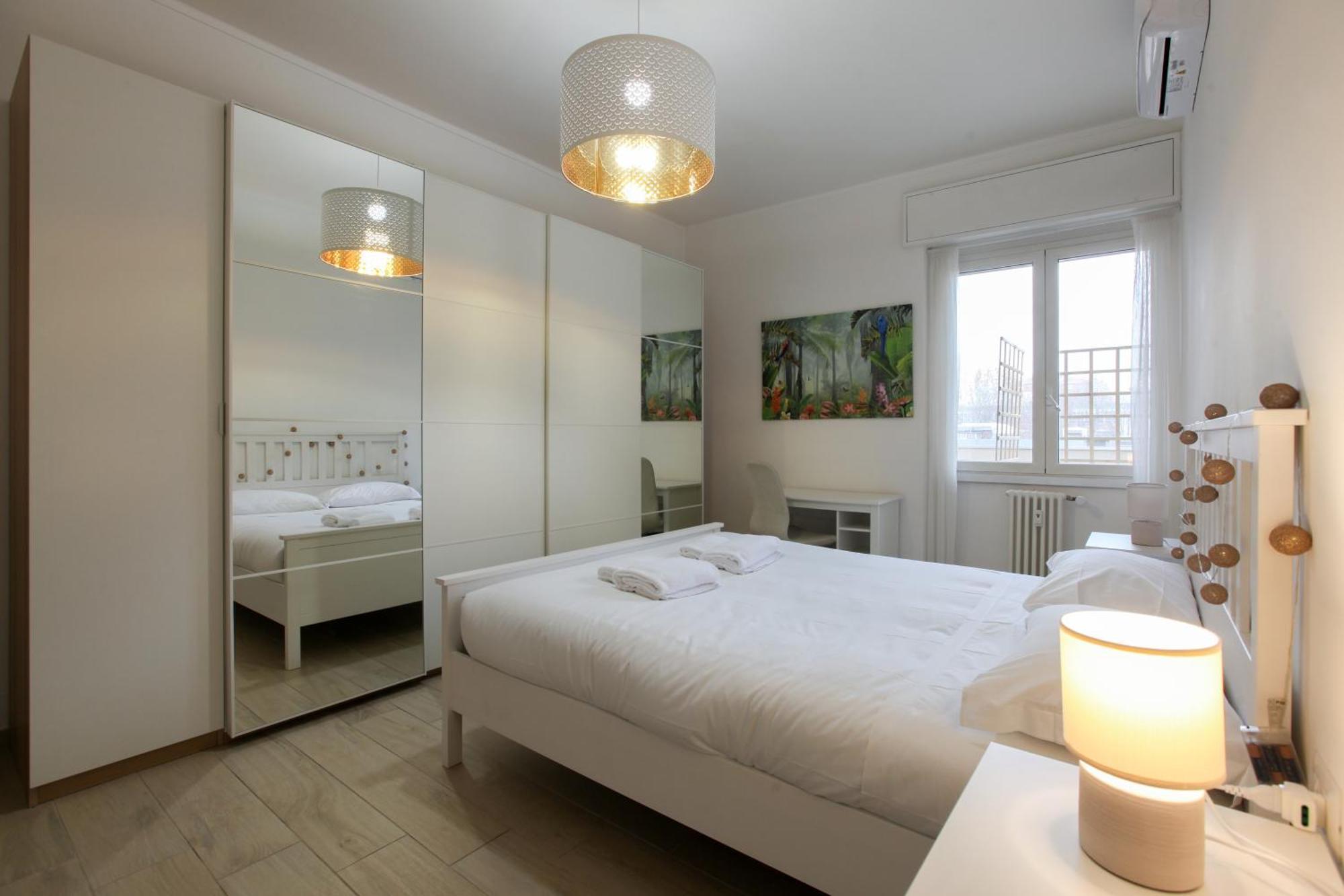 Splendido Bilocale Sul Naviglio Grande Apartamento Corsico Exterior foto